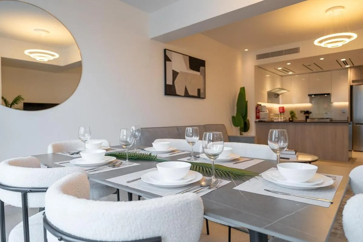 Spacious 2 Bedroom Apartment In Jumeirah Lake Towers Modern Comfort In A Prime Location Dubai