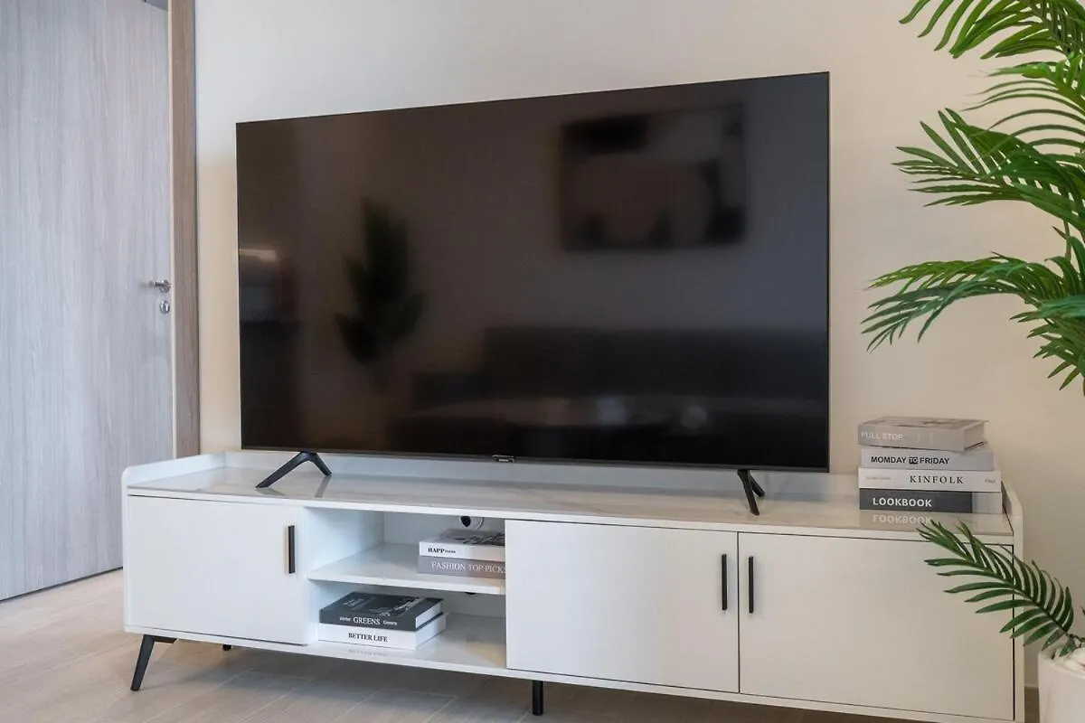 Spacious 2 Bedroom Apartment In Jumeirah Lake Towers Modern Comfort In A Prime Location Dubai
