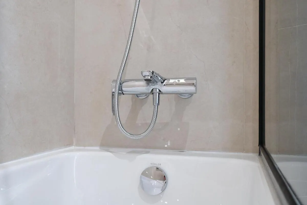 Spacious 2 Bedroom Apartment In Jumeirah Lake Towers Modern Comfort In A Prime Location Dubai