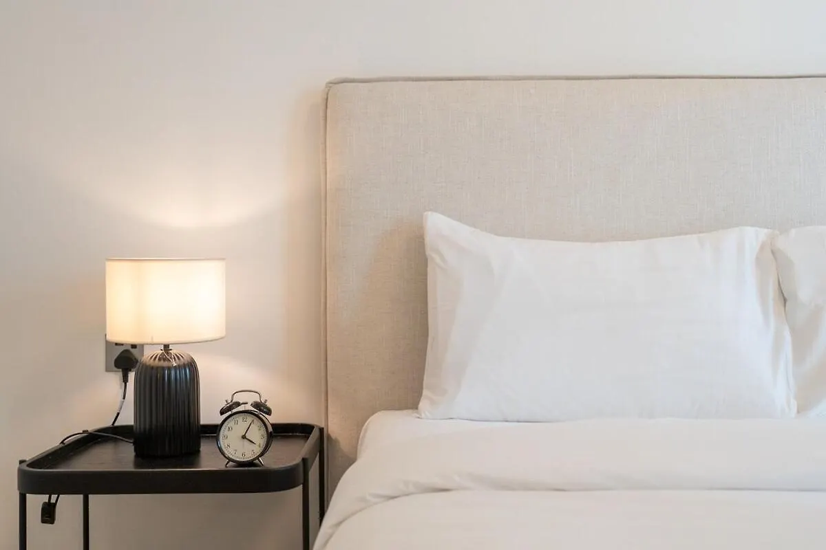 Spacious 2 Bedroom Apartment In Jumeirah Lake Towers Modern Comfort In A Prime Location Dubai